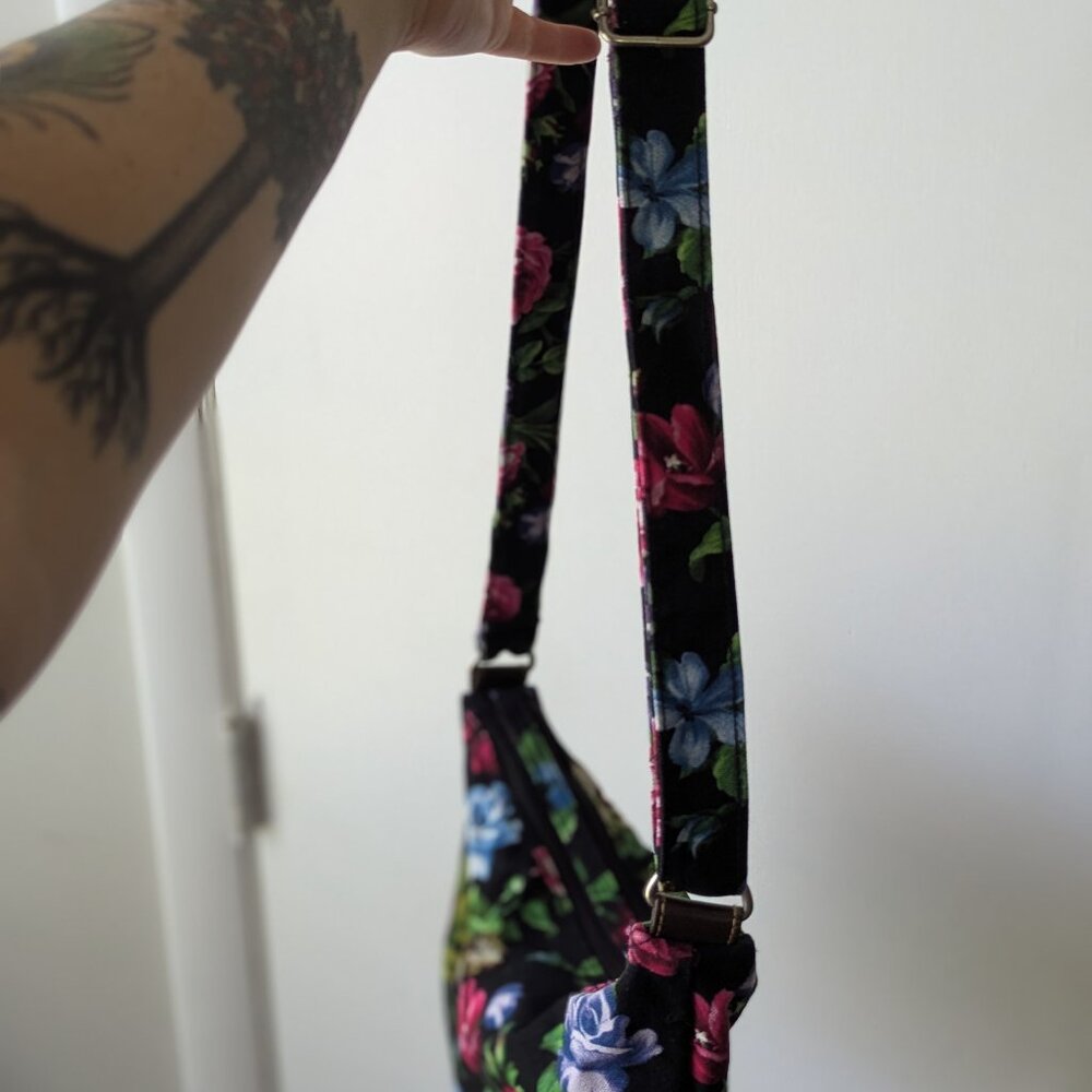 Floral Crossbody Bag Purse - Picture 12 of 12